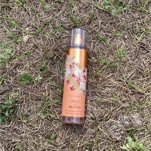 Bath & Body Works Peach-Orange Floral Fine Fragrance Mist